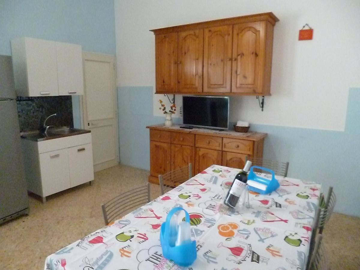 Casa A 30 M Dal Mare Villa Sant Isidoro  Eksteriør billede
