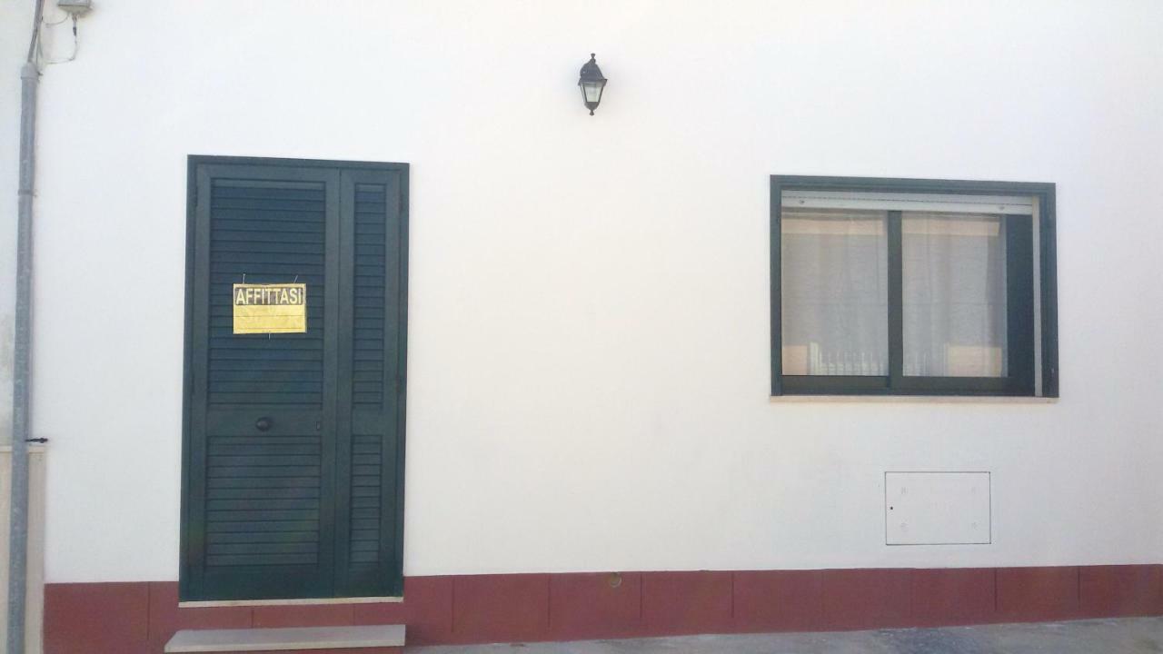 Casa A 30 M Dal Mare Villa Sant Isidoro  Eksteriør billede